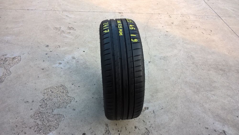 O anvelopa de vara 225 45 19 michelin pilot sport 4 profil 7,5 mm