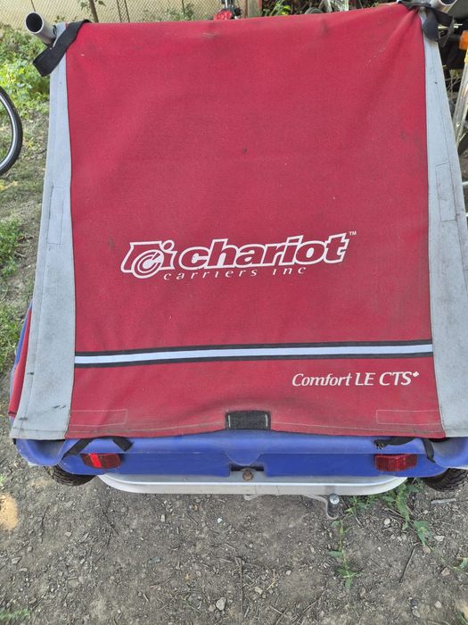 Vand remorca de copii pentru bicicleta