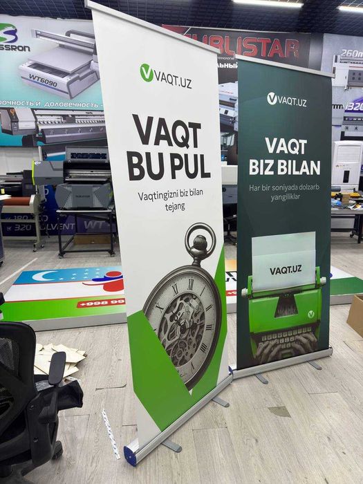 roll up reklama banner chop etish