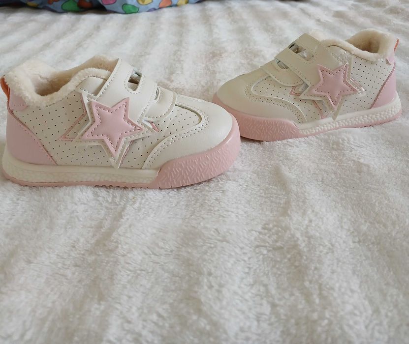 Нови детски зимни маратонки