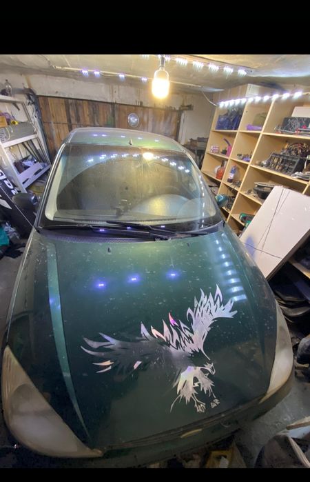 Машина на ходу вложения не большие