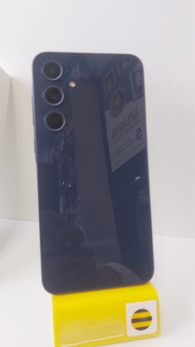 Самсунг А35///128гб