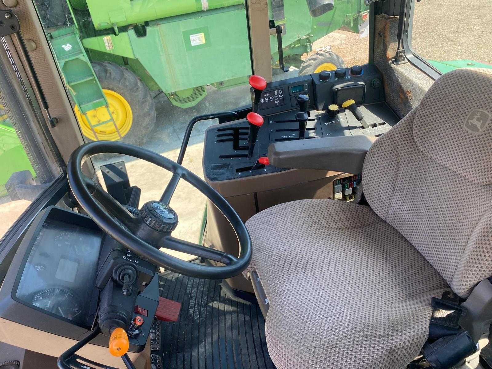 Tractor John Deere 6400