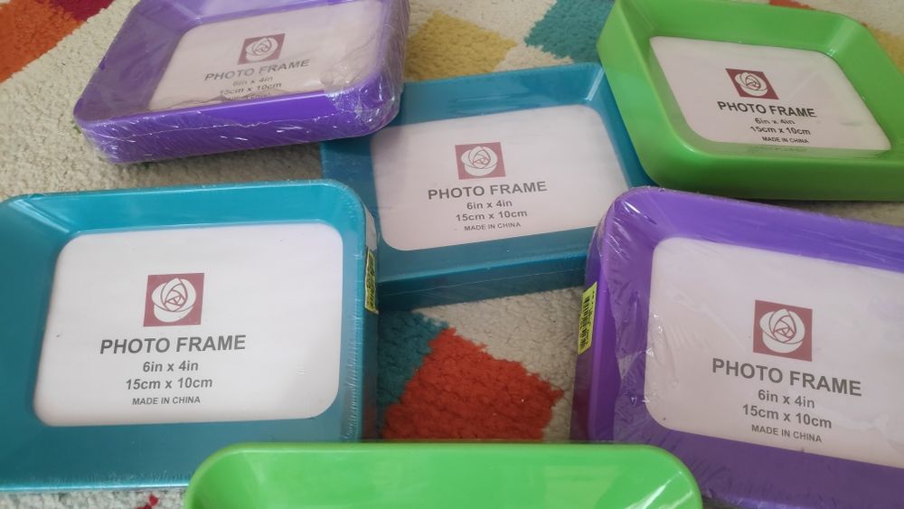 Set rame foto plastic, colorate - deosebite - NOI