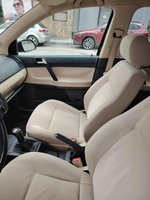 VW Polo 1.4 бензин/газ 75 к.с. 2006 година