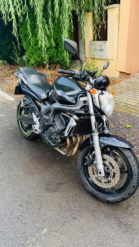 Yamaha Fz6N Black Edition