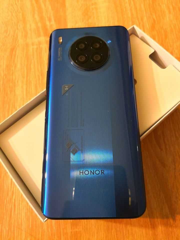 Продавам нов смартфон Honor 50 lite 6/128Gb