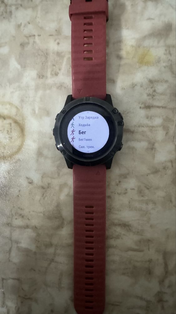 Garmin часы 50000