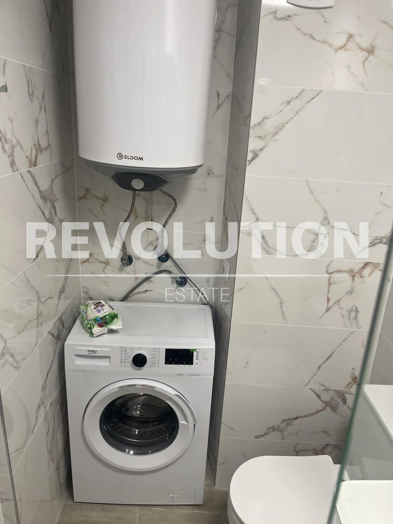 Дава се под наем Тристаен апартамент в Варна, Левски - 65 кв.м за 650 € - Снимка #9