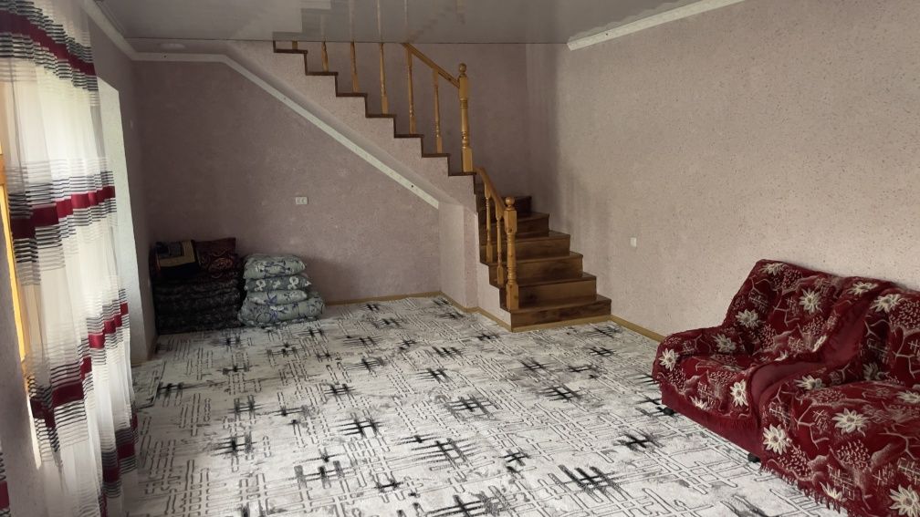 Oq tosh dacha oylaviy