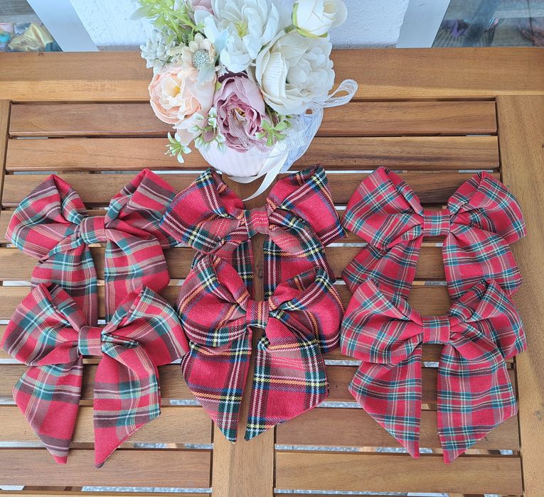 Аксесоари за коса в каре