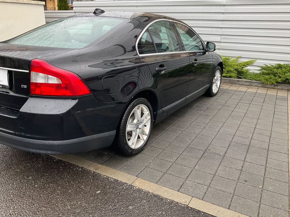 Mașină Volvo S80