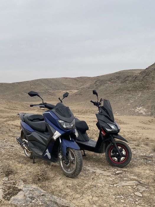 Продается скутер N Max в хорошем состоянии с допами