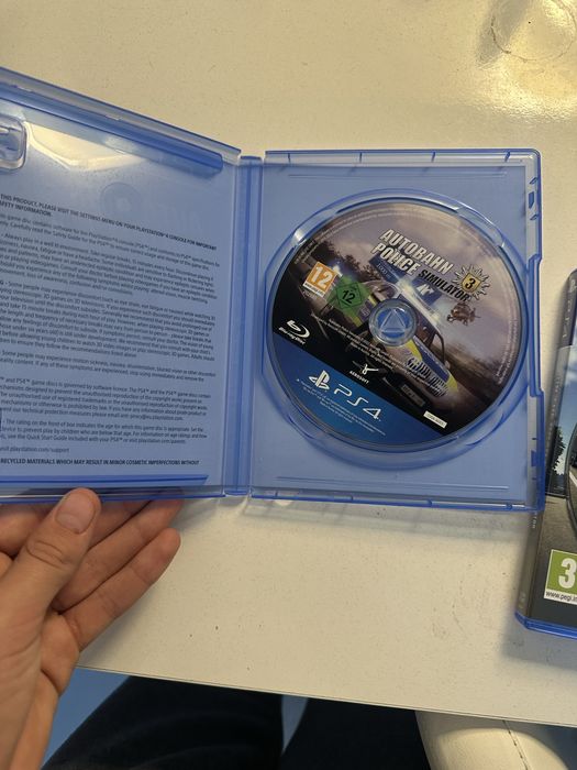 Vand doua jocuri de ps4/5