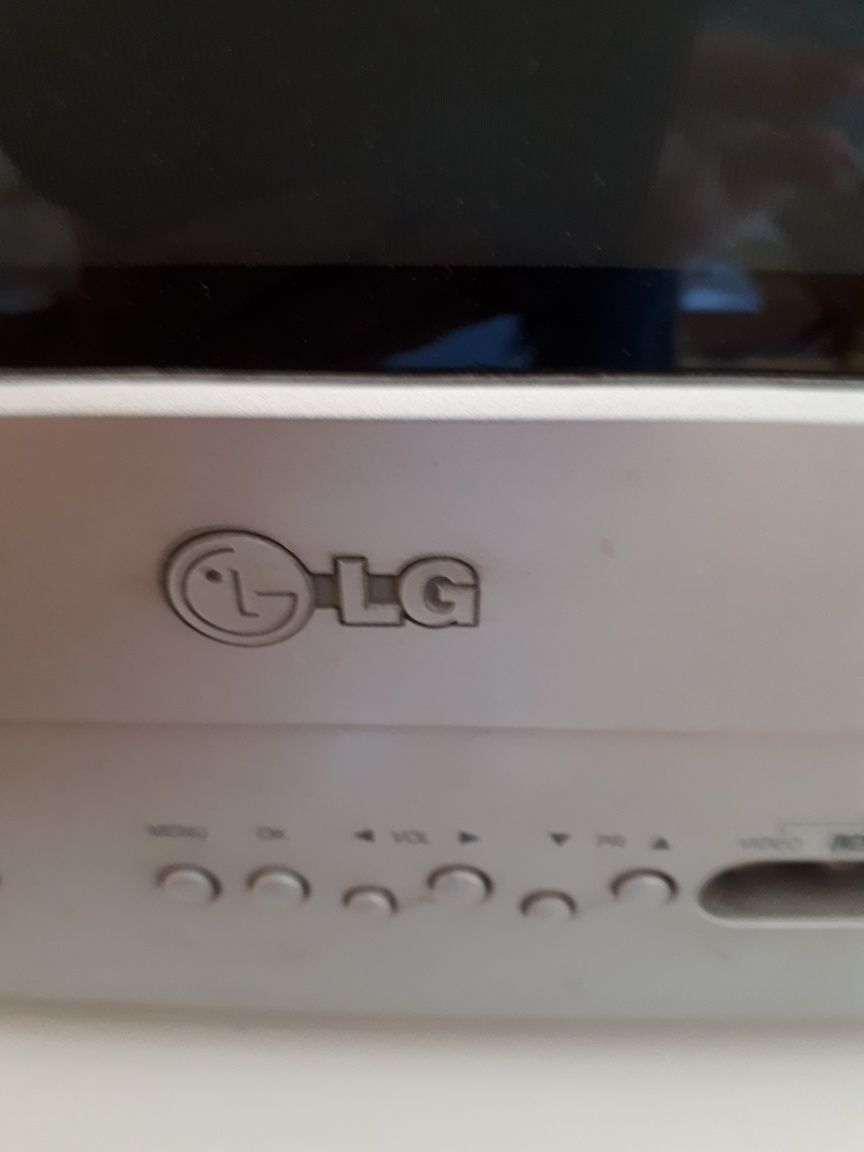 Телевизор LG-изключително добра картина
