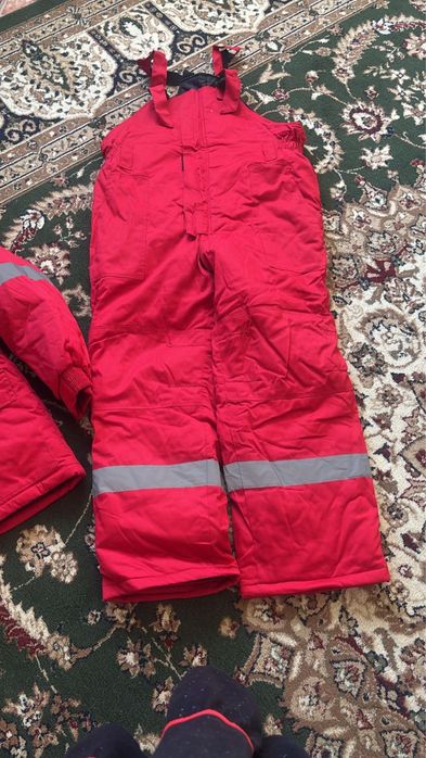 Срочно Продам спец одежду