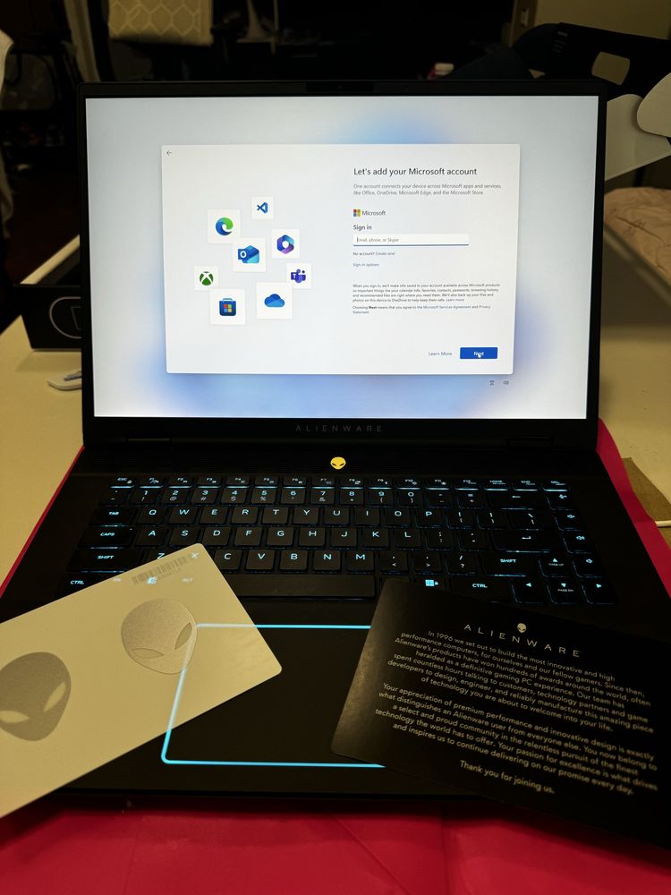 Alienware m16 R2 | Ultra 9