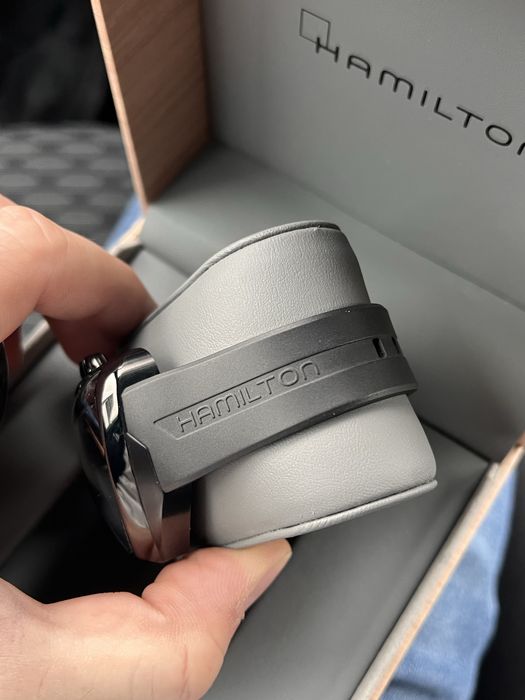 Hamilton Ventura Elvis 80 Skeleton H24535331