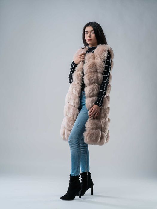 Дълъг дамски зимен елек