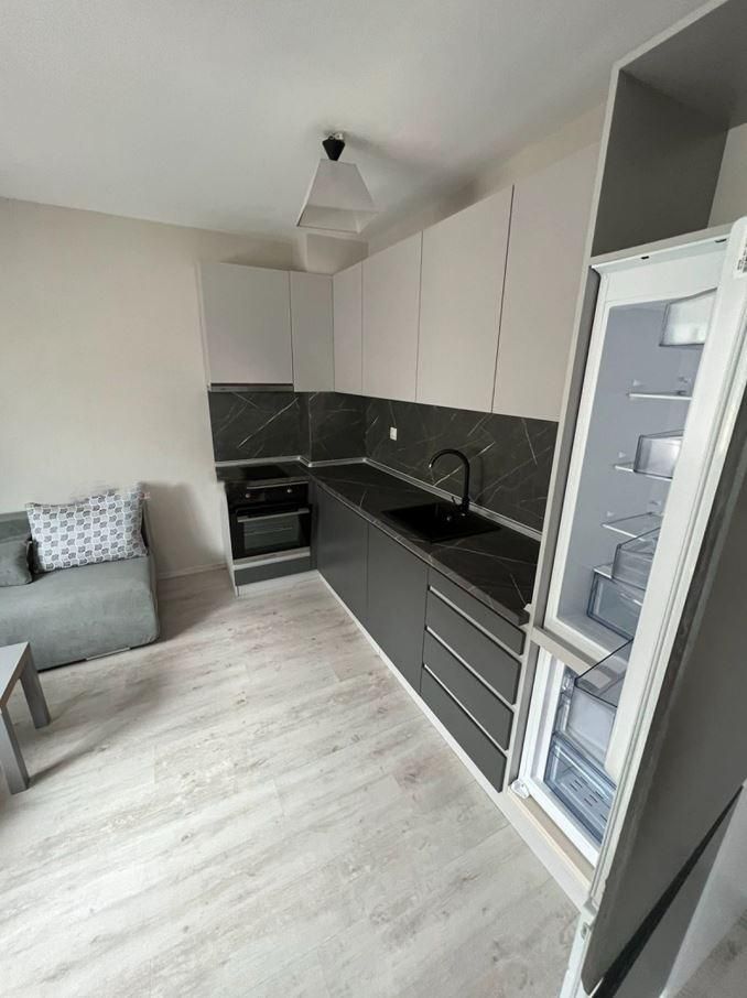 Дава се под наем Двустаен апартамент в Варна, Бриз - 61 кв.м за 500 € - Снимка #4