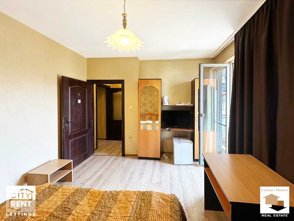 104942 Обзаведен тристаен апартамент, в центъра на Велико Търново