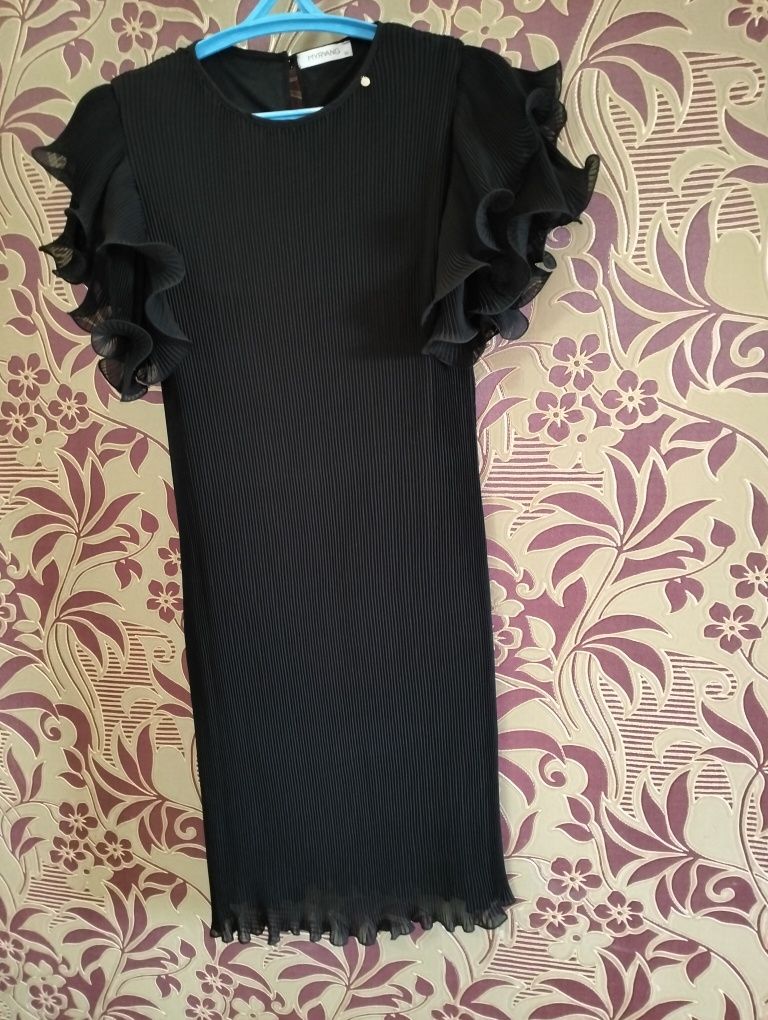Платье черное. Размер 44