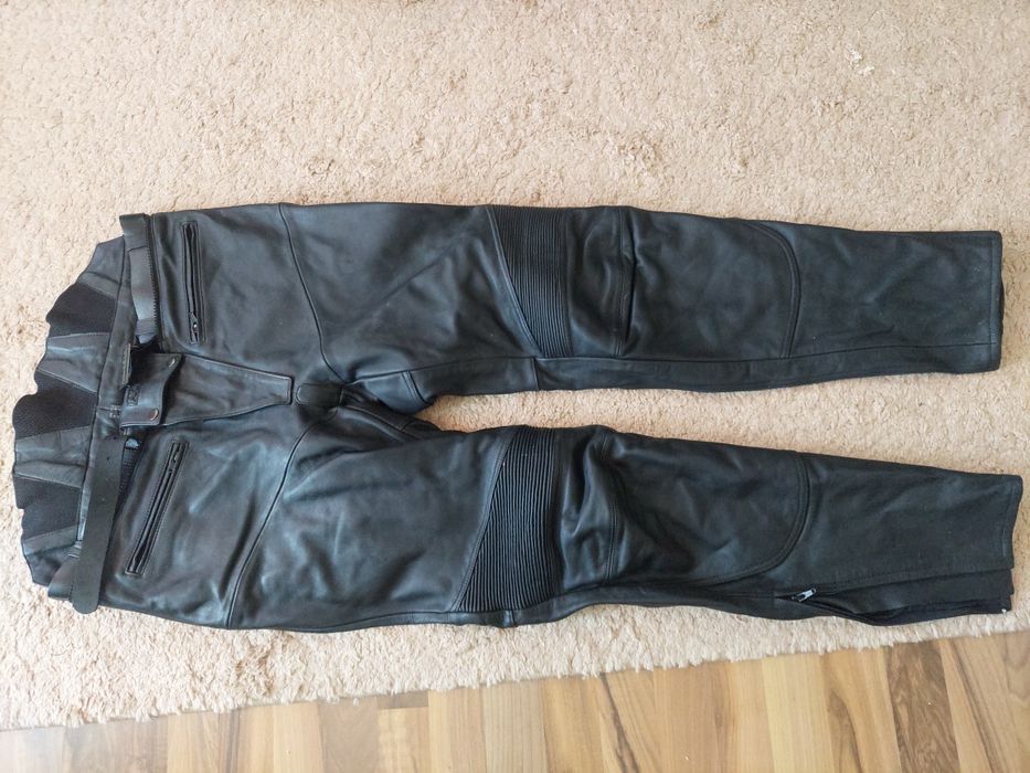 Pantaloni moto,chopper,touring firma Akito ,piele