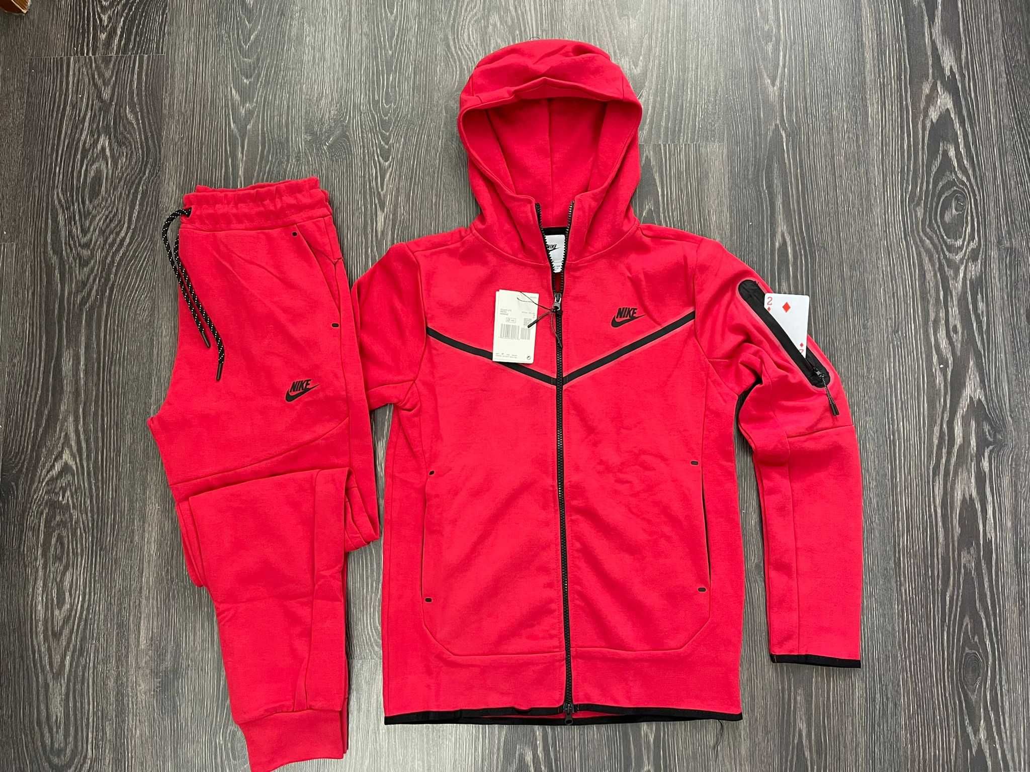 Nike Tech Rosu Red S M L XL XXL (Livrare cu Verificare)