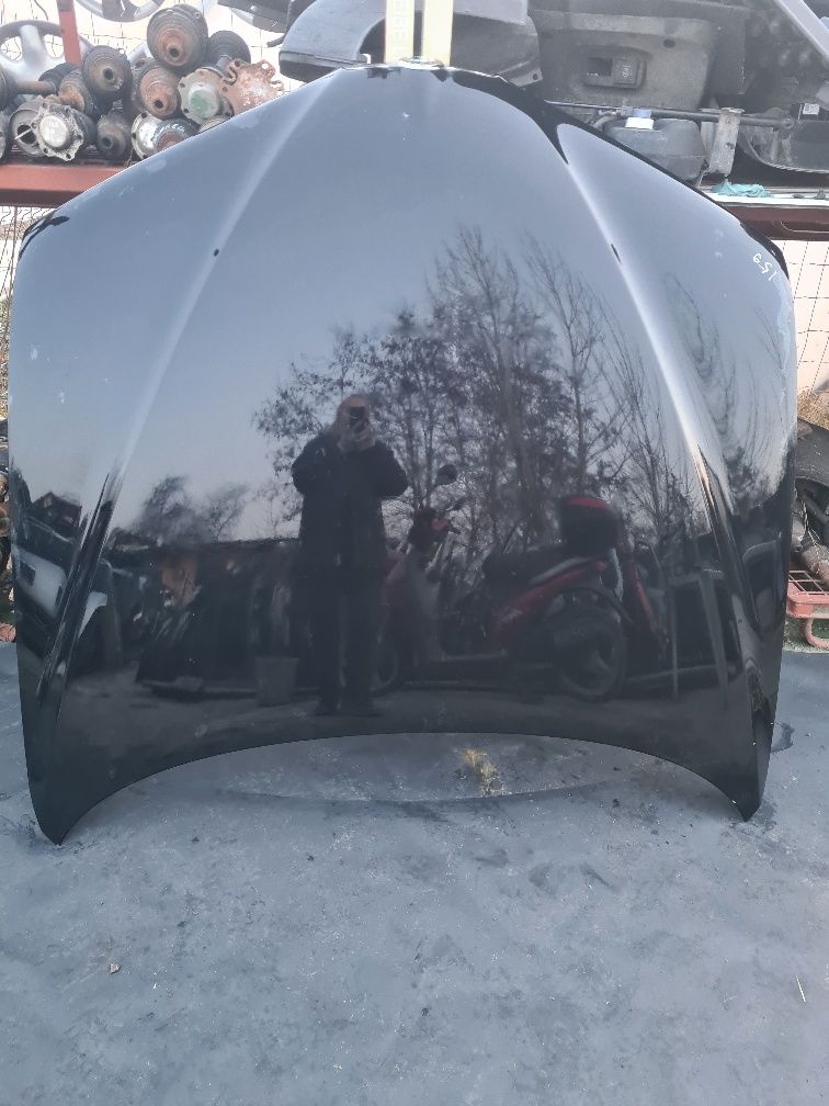 Capota motor originală romeo 159