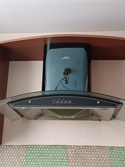 Вытяжка отлично работает