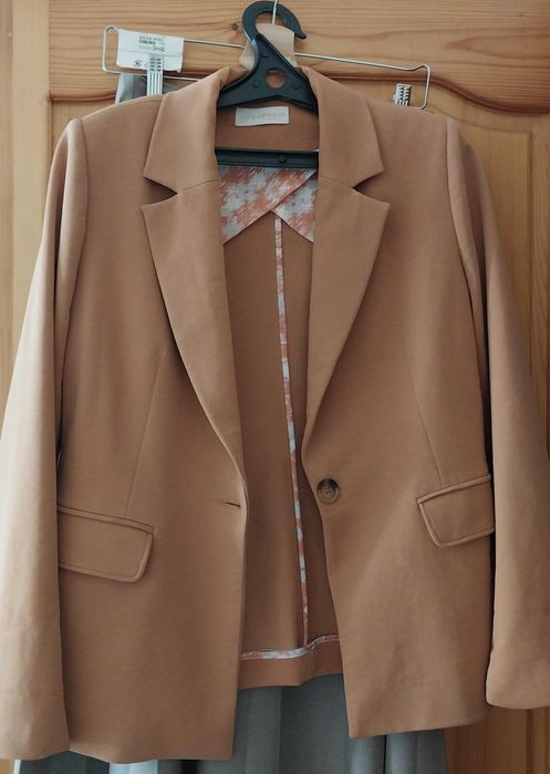 Вещи женские, б/у, бесплатно