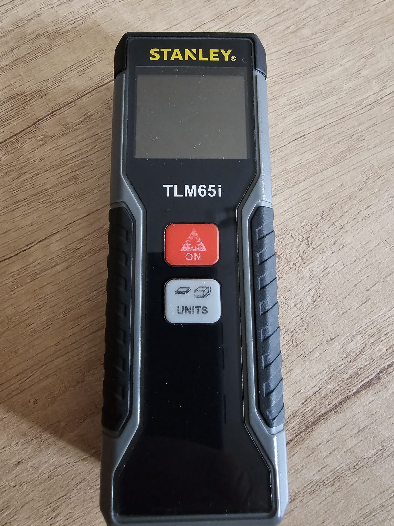 Telemetru laser laser digital 25m STANLEY  TLM65i
