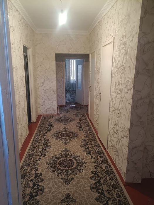 Квартира сотилади 2 хона 1 - этаж трохлисник