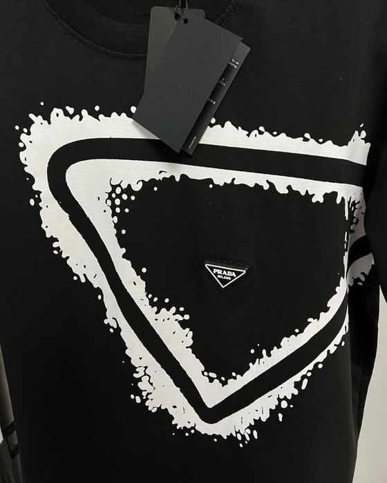 Tricou PRADA super calitate