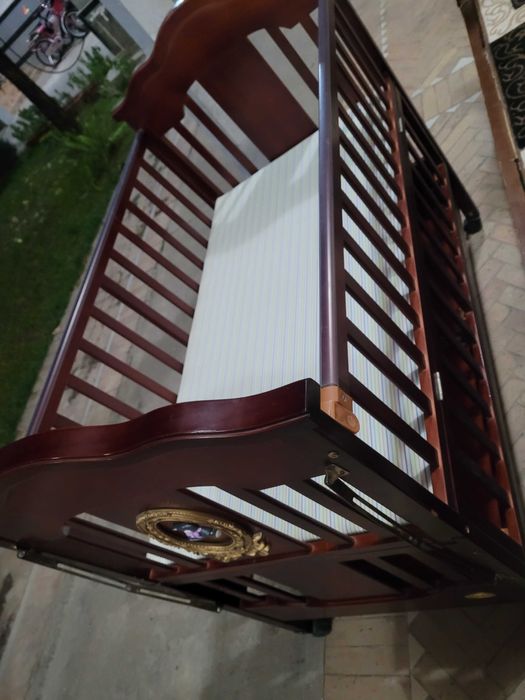 Срочно продам Кроват детский