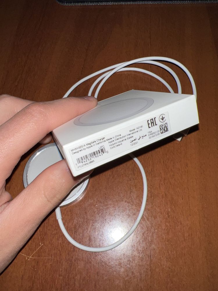 Apple MagSafe simsiz quvvatlagich