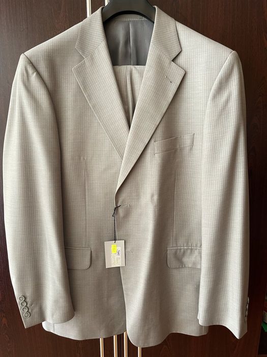 Мъжки костюми 52 номер