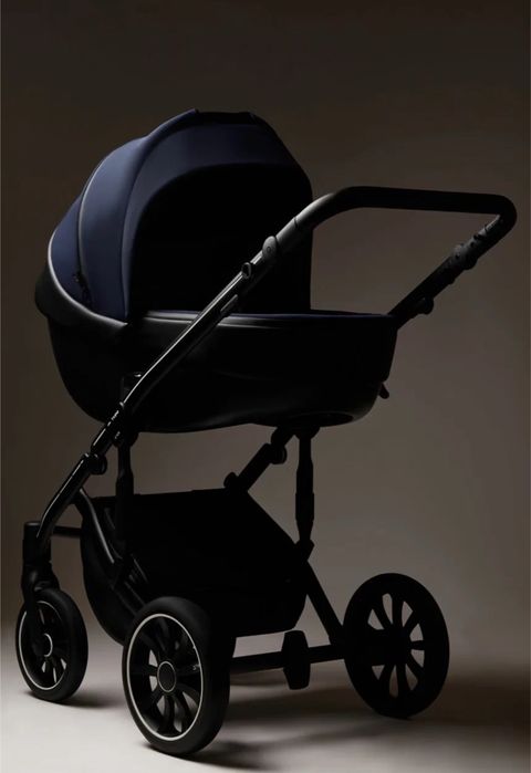 Срочно! Продам коляску anex m/type