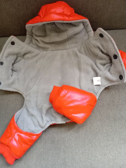 Един лот - Дрешки за куче