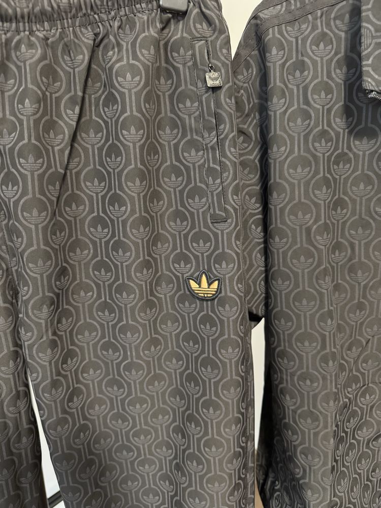 Trening Adidas Originals - Marimea XXL - Calitate Premium