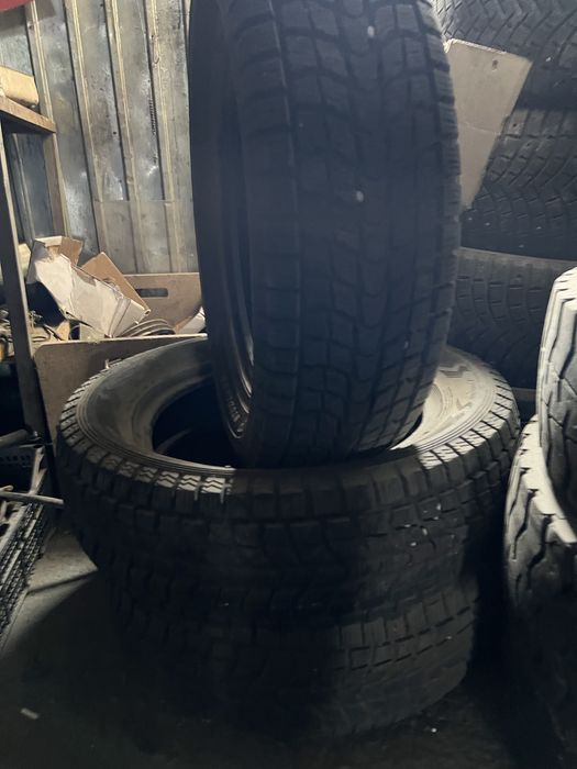 Зимняя резина от Rav4