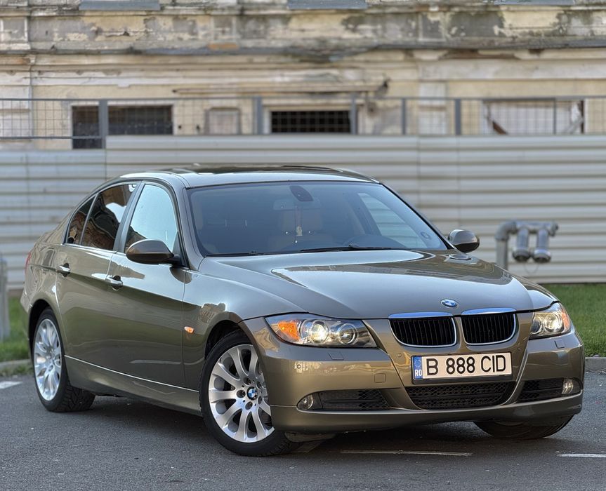 BMW e90 -320d- Automata// Navi,Xenon,Trapa,Memorii,Senzori, Piele Crem