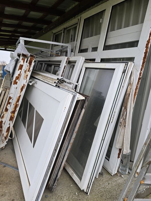 Vand ferestre si usi