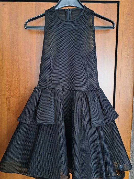 Рокля на модна къща "ШИК"