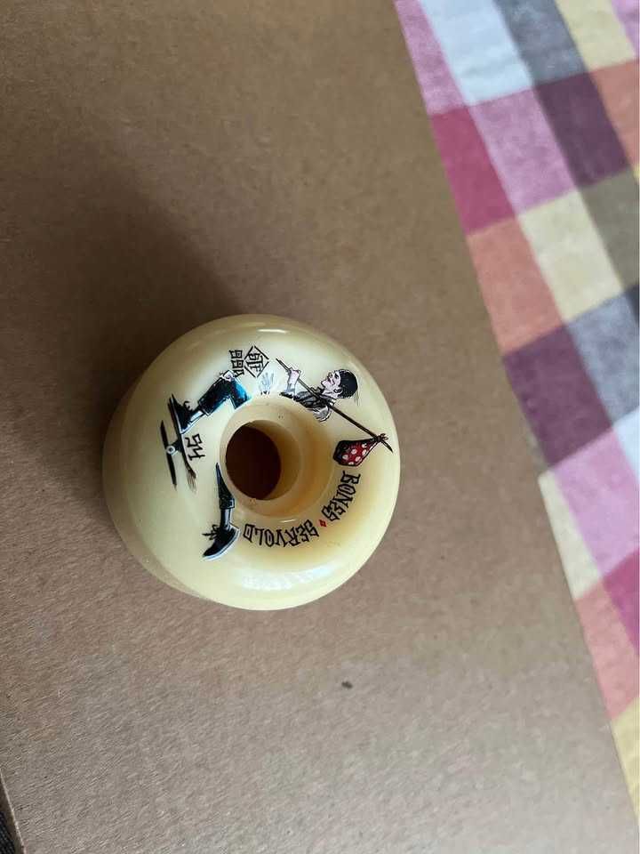 Bones STF Servold gone skating V6 wheels (white) 54mm 99a