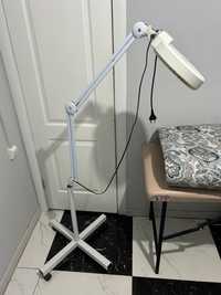 Лампа, подставка для педикюра