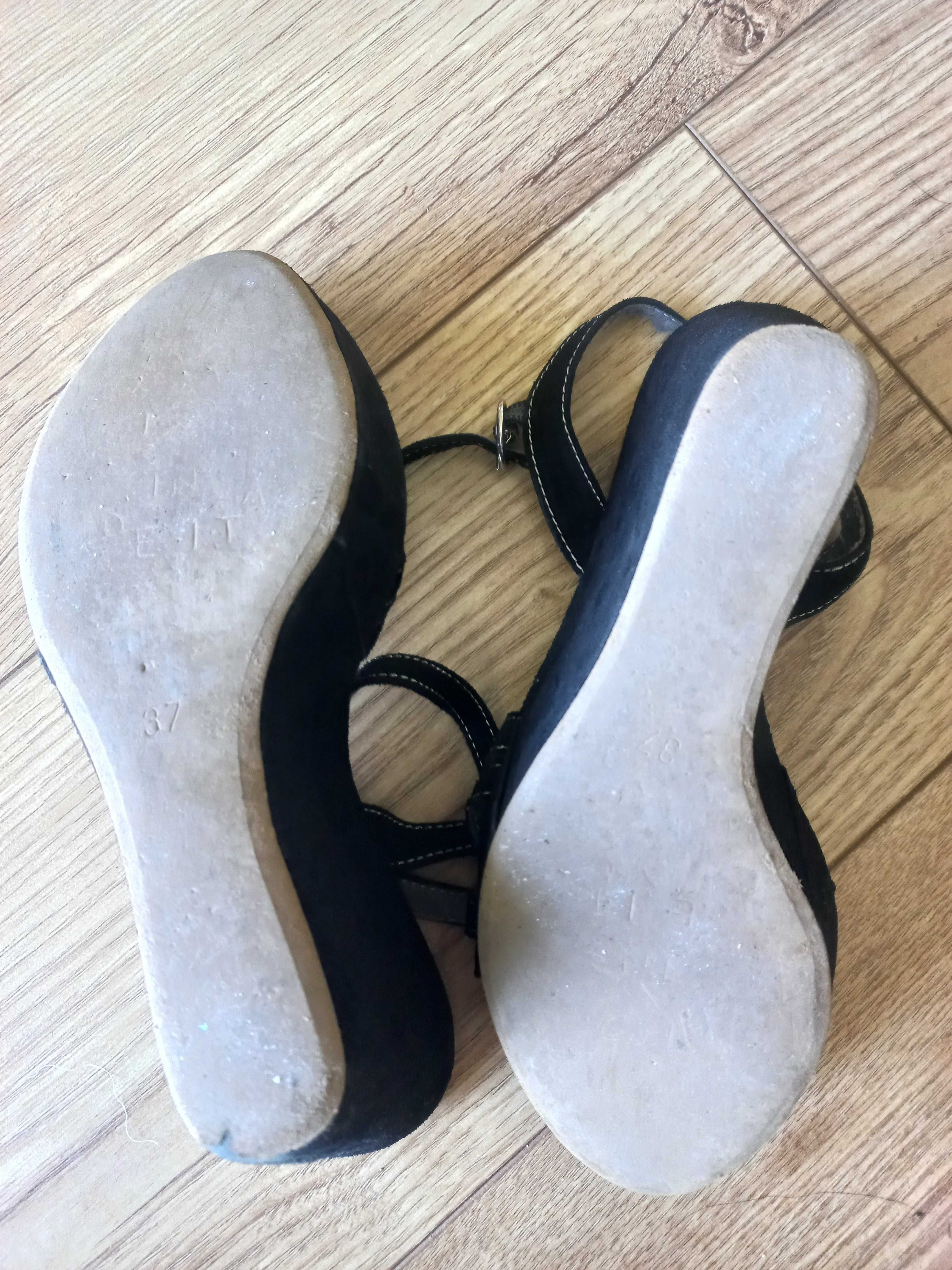 Sandale din piele intoarsa Italia