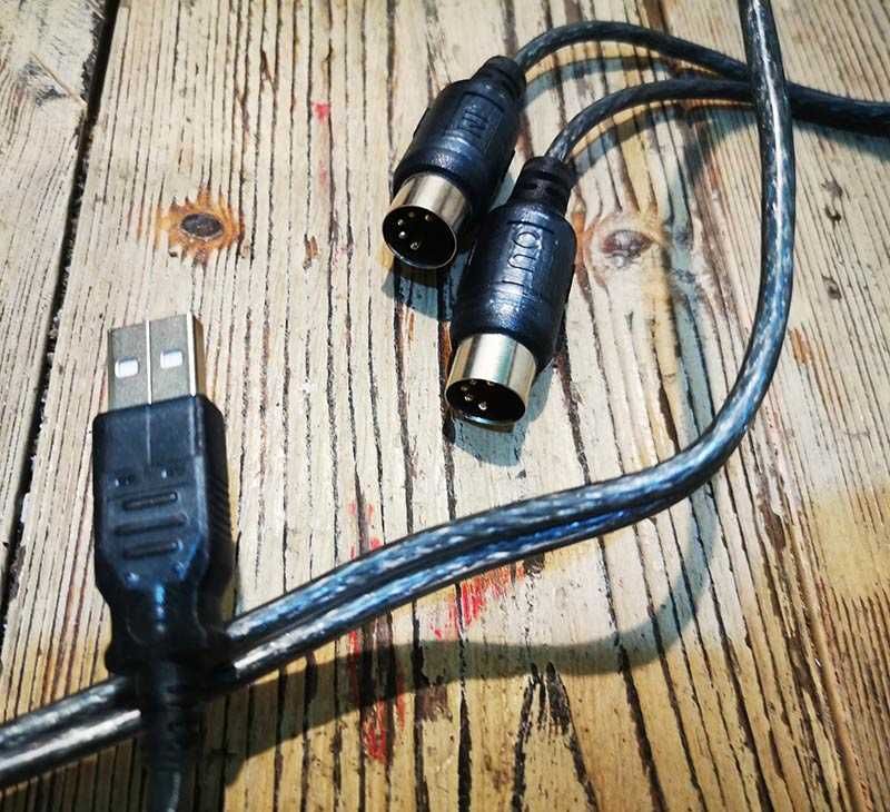 конвертер (адаптор) MIDI-USB кабел YAMAHA за свързване към компютър