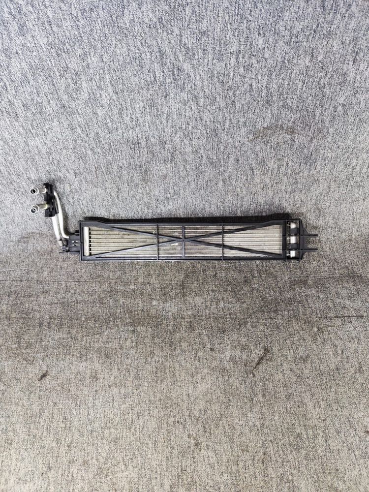 Radiator ulei cutie Bmw X5 G05 X6 G06 X7 G07 4.4 benzina