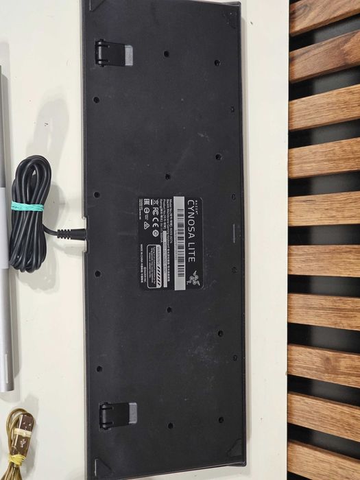 Tastatura si Mouse Razer Logitech Apple